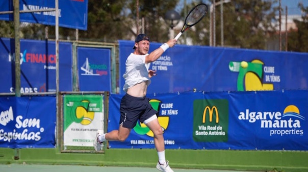 Belga Gauthier Onclin vence 8.&ordm; Open Internacional de T&eacute;nis de Vila Real de Santo Ant&oacute;nio