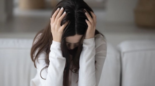 Psic&oacute;loga fala sobre ansiedade nos jovens em sess&atilde;o na biblioteca de Loul&eacute; 
