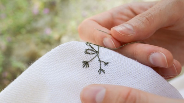 Artista In&ecirc;s Coelho da Silva apresenta primeira exposi&ccedil;&atilde;o individual em Loul&eacute;