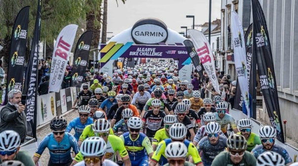 Victor Grande e Nicky Healy vencem a geral do Algarve Bike Challenge
