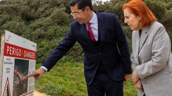 Ministra do Ambiente avaliou impactos provocados pelo mau tempo em Albufeira