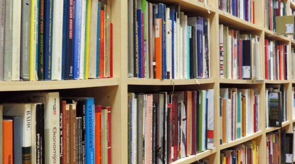 E-fatura permitir&aacute; validar faturas de livros e espet&aacute;culos culturais a partir de abril