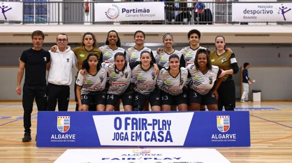SC Farense vence Ta&ccedil;a do Algarve de Futsal Feminino 