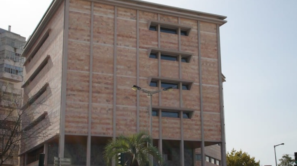 Tribunal decreta pris&atilde;o preventiva para suspeitos de violarem jovem em Portim&atilde;o