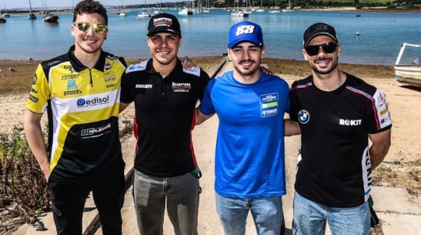 Pilotos do SBK rendidos a Alvor ap&oacute;s visita guiada por Miguel Oliveira