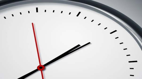 Este domingo muda a hora