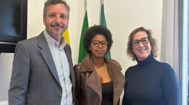 Projeto &lsquo;Presidente por um Dia&rsquo; aproxima jovens da pol&iacute;tica local em Olh&atilde;o