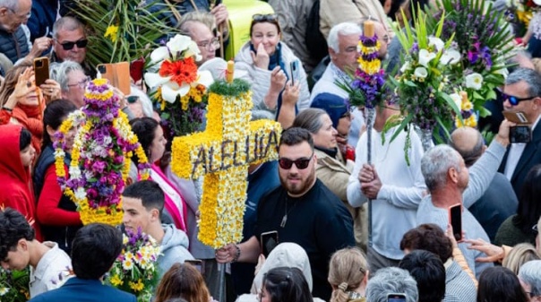 Festa das Tochas Floridas espera por milhares de visitantes em S&atilde;o Br&aacute;s de Alportel 