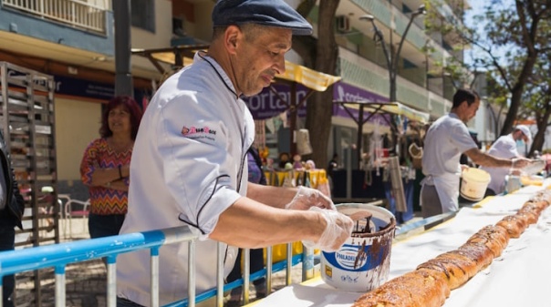 Folar Gigante volta a Quarteira no s&aacute;bado