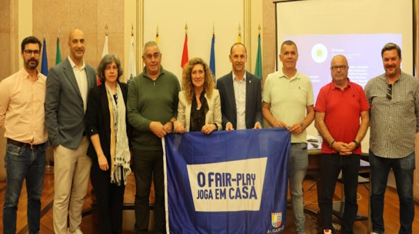 Munic&iacute;pio de Silves adere &agrave; campanha "O Fair-Play Joga em Casa"
