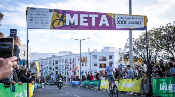 138 corredores juniores disputam at&eacute; s&aacute;bado a XXXI Volta ao Concelho de Loul&eacute;