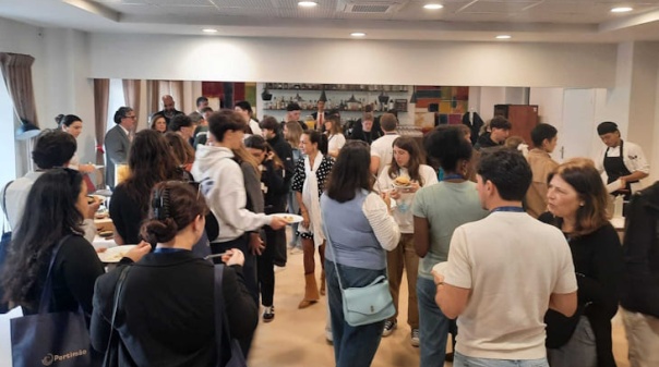 Alunos e docentes das escolas do Turismo de Portugal estiveram na Green Summit em Portim&atilde;o