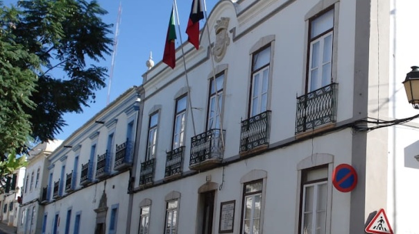 C&acirc;mara de Castro Marim deteta 100 habita&ccedil;&otilde;es ilegais e 70% deve ser demolida