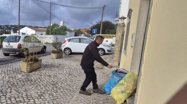 Munic&iacute;pio de S&atilde;o Br&aacute;s de Alportel iniciou recolha seletiva porta-a-porta em Vilarinhos