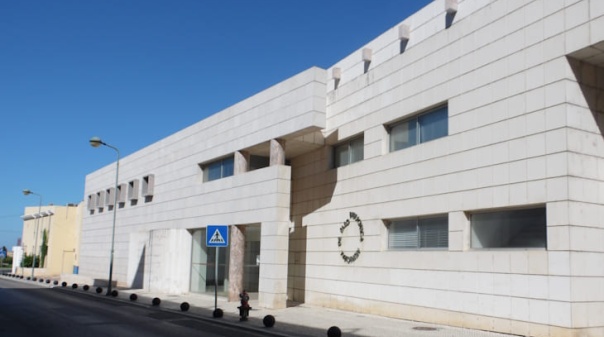 Biblioteca de Faro prop&otilde;e fim de semana &ldquo;cheio&rdquo; com workshop, cinema e contos