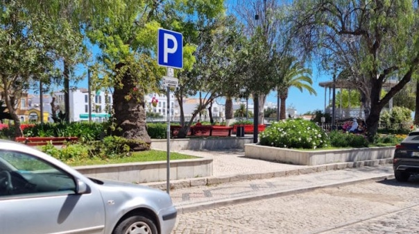 Tavira instalou sensores inteligentes em estacionamentos para pessoas com mobilidade reduzida
