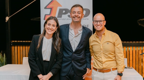 Hugo Soares presenciou a tomada de posse da nova Comiss&atilde;o Pol&iacute;tica do PSD de Vila Real de Santo Ant&oacute;nio 