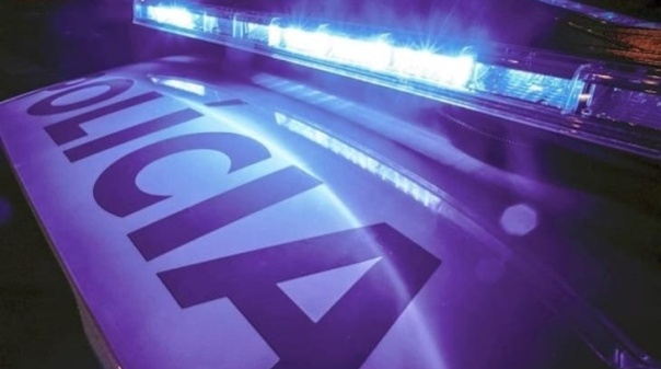 PSP det&eacute;m homem em Tavira por posse de armas brancas e amea&ccedil;as &agrave; familia 