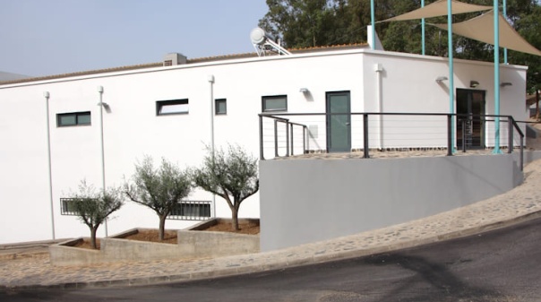 Espa&ccedil;o Guadiana em Alcoutim animado pelo espet&aacute;culo "Sempre que a revista canta&rdquo;