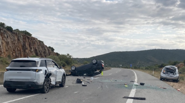 Via do Infante com mais tr&aacute;fego ap&oacute;s fim das portagens e aumento de acidentes