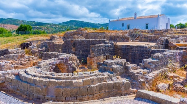 Ru&iacute;nas Romanas de Milreu fecham ao p&uacute;blico devido a obras de requalifica&ccedil;&atilde;o