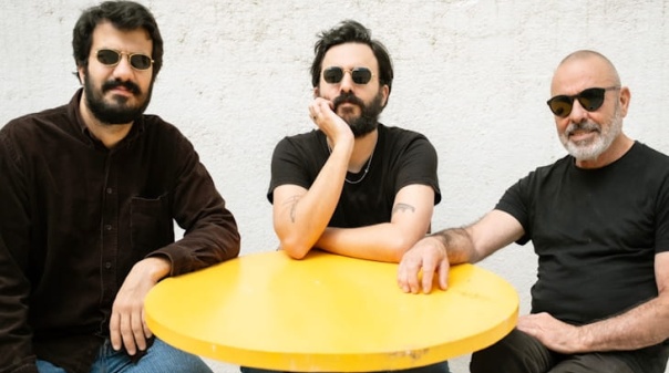 Branco toca Marco Paulo na Rep&uacute;blica 14