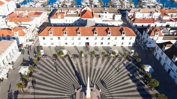 250 anos de hist&oacute;ria de Vila Real de Santo Ant&oacute;nio explicados em col&oacute;quio