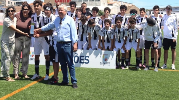 Gin&aacute;sio Clube de Tavira sagra-se campe&atilde;o da Liga 1 Algarve de Iniciados