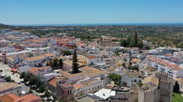 Aprovado documento estrat&eacute;gico de reabilita&ccedil;&atilde;o do centro hist&oacute;rico de Loul&eacute; 