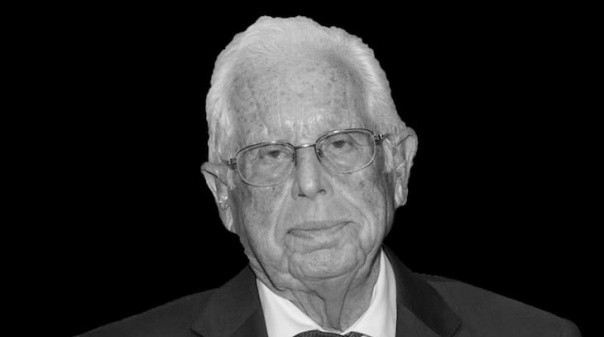 &Oacute;bito/Carlos Brito: Voto de pesar de Aguiar-Branco presta tributo ao seu legado de combate pol&iacute;tico