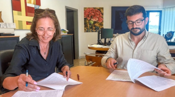 Munic&iacute;pio de Aljezur e Agrupamento de Escolas do concelho assinaram protocolo de apoio pedag&oacute;gico aos alunos