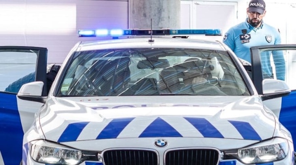 PSP apreende droga em Olh&atilde;o, Faro e Portim&atilde;o em a&ccedil;&otilde;es de policiamento 