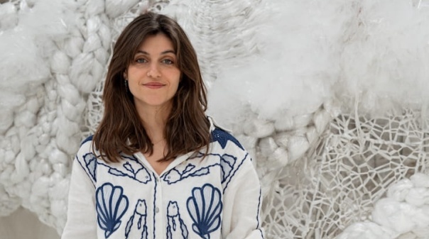 AlgarveShopping recebe instala&ccedil;&atilde;o art&iacute;stica de Vanessa Barrag&atilde;o criada a partir de 20 mil sacos de pl&aacute;stico