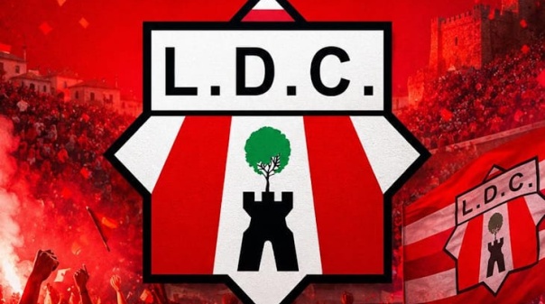C&acirc;mara de Loul&eacute; felicita Louletano pela subida de divis&atilde;o 