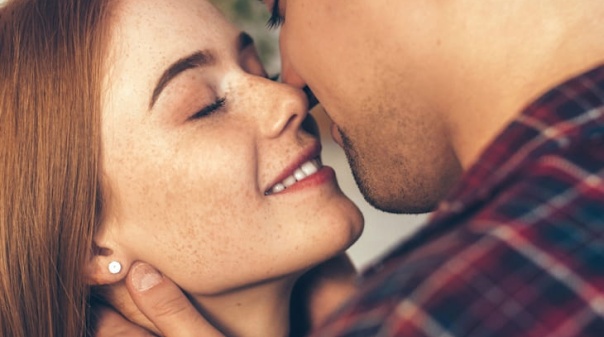 Import&acirc;ncia de dar um beijo antes de sair de casa