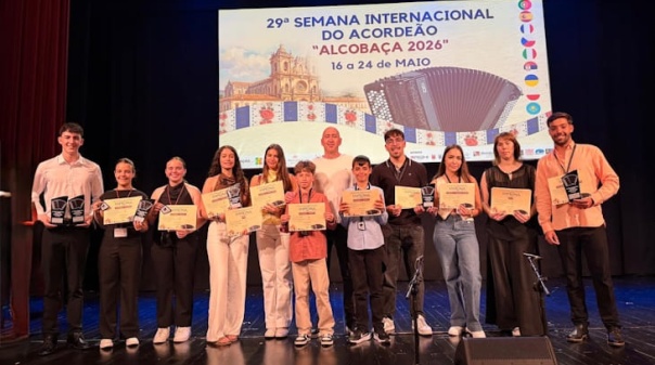 Jovens acordeonistas algarvios &ldquo;brilharam&rdquo; perante j&uacute;ris internacionais