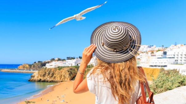 Turismo algarvio regista recorde de dormidas em abril 