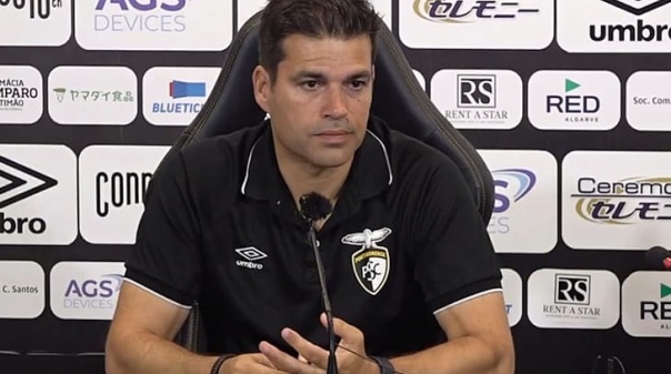 Treinador Tiago Fernandes deixa Portimonense ap&oacute;s uma &eacute;poca