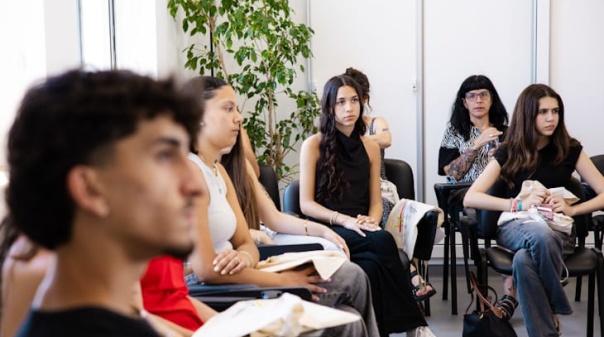 Munic&iacute;pios de Lagoa do Algarve e dos A&ccedil;ores promoveram interc&acirc;mbio de deputados jovens municipais