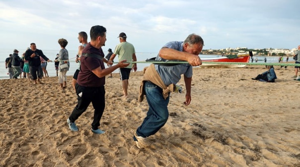 Arte X&aacute;vega voltou &agrave; Meia Praia com promessa de manter viva a tradi&ccedil;&atilde;o