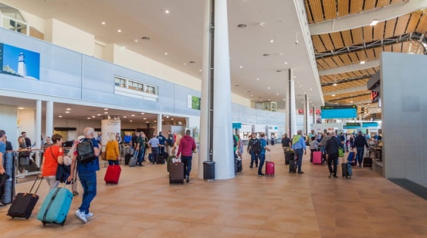 Aeroporto de Faro registou decr&eacute;scimo hom&oacute;logo entre janeiro e abril 