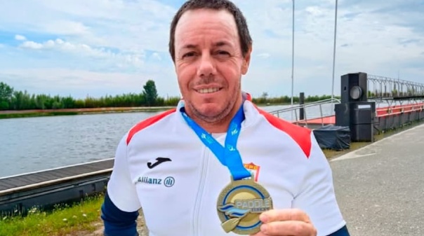 C&acirc;mara de Lagoa felicita atletas do Kayak Clube Castores do Arade pelos resultados alcan&ccedil;ados