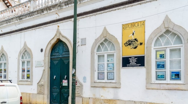 Edif&iacute;cio hist&oacute;rico de Olh&atilde;o classificado como Im&oacute;vel de Interesse Municipal
