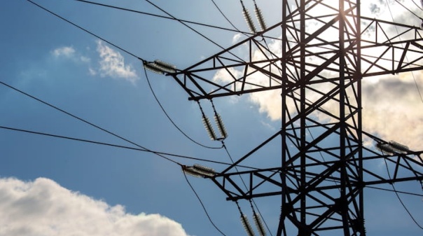 Trabalhos de conserva&ccedil;&atilde;o obrigam a corte de energia el&eacute;trica em Alcantarilha