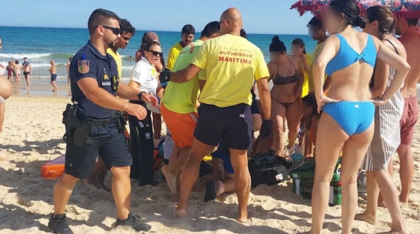 Idoso sofre paragem cardiorrespirat&oacute;ria na praia de Altura