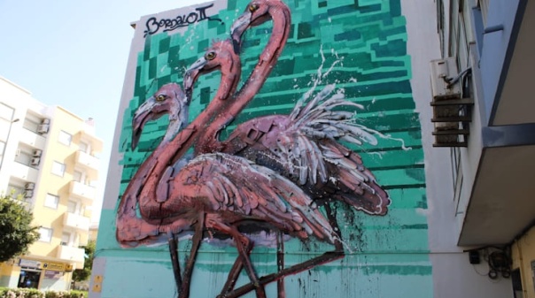 Bordalo II deixa a sua marca em Olh&atilde;o com "3 Flamingos"