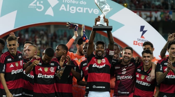 Flamengo vence Benfica e conquista a 25&ordf; edi&ccedil;&atilde;o do Trof&eacute;u do Algarve