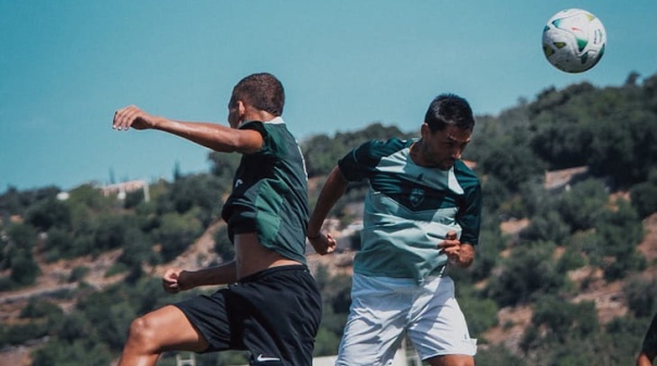 Farense e Sporting B empatam em jogo particular