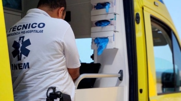 Trabalhadores denunciam &ldquo;retirada de 100 ambul&acirc;ncias&rdquo; do dispositivo do INEM