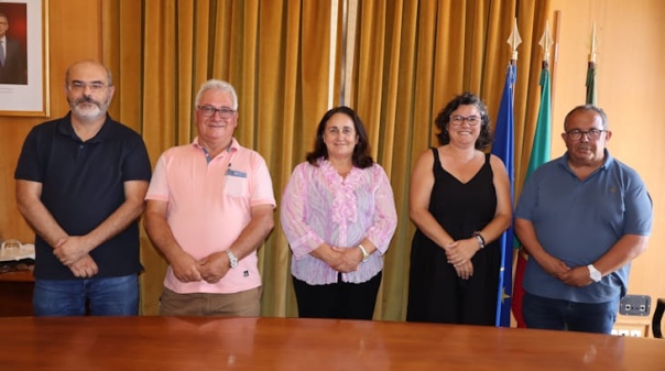 Formalizados apoios da C&acirc;mara de Vila do Bispo &agrave;s freguesias